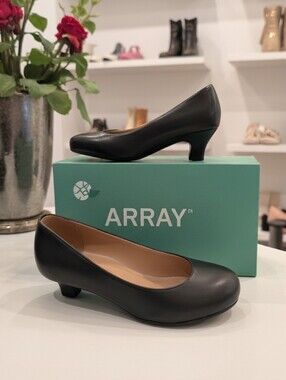 New ARRAY Flatter Black Leather Low Kitten Heel Pump 6M
